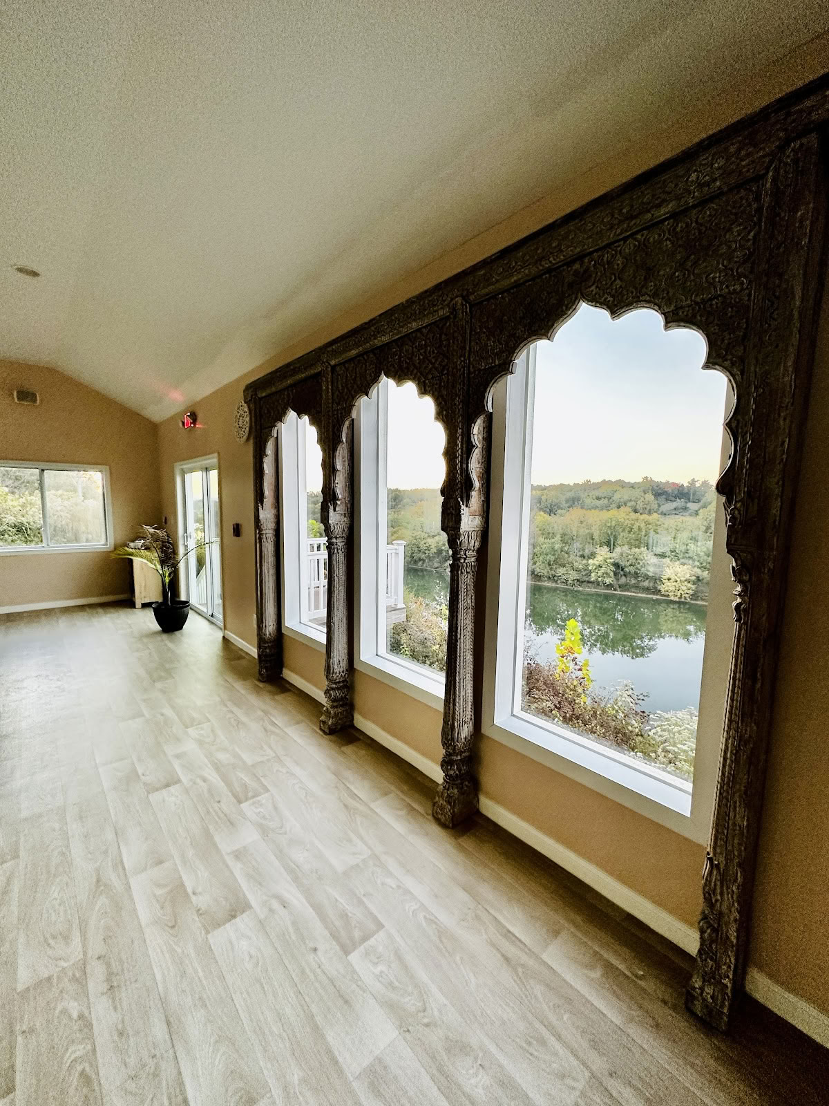 Casa Om Potomac