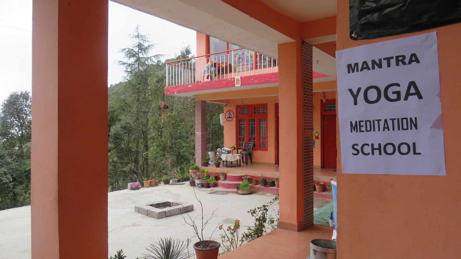 Mantra-yoga- en meditatieretraites