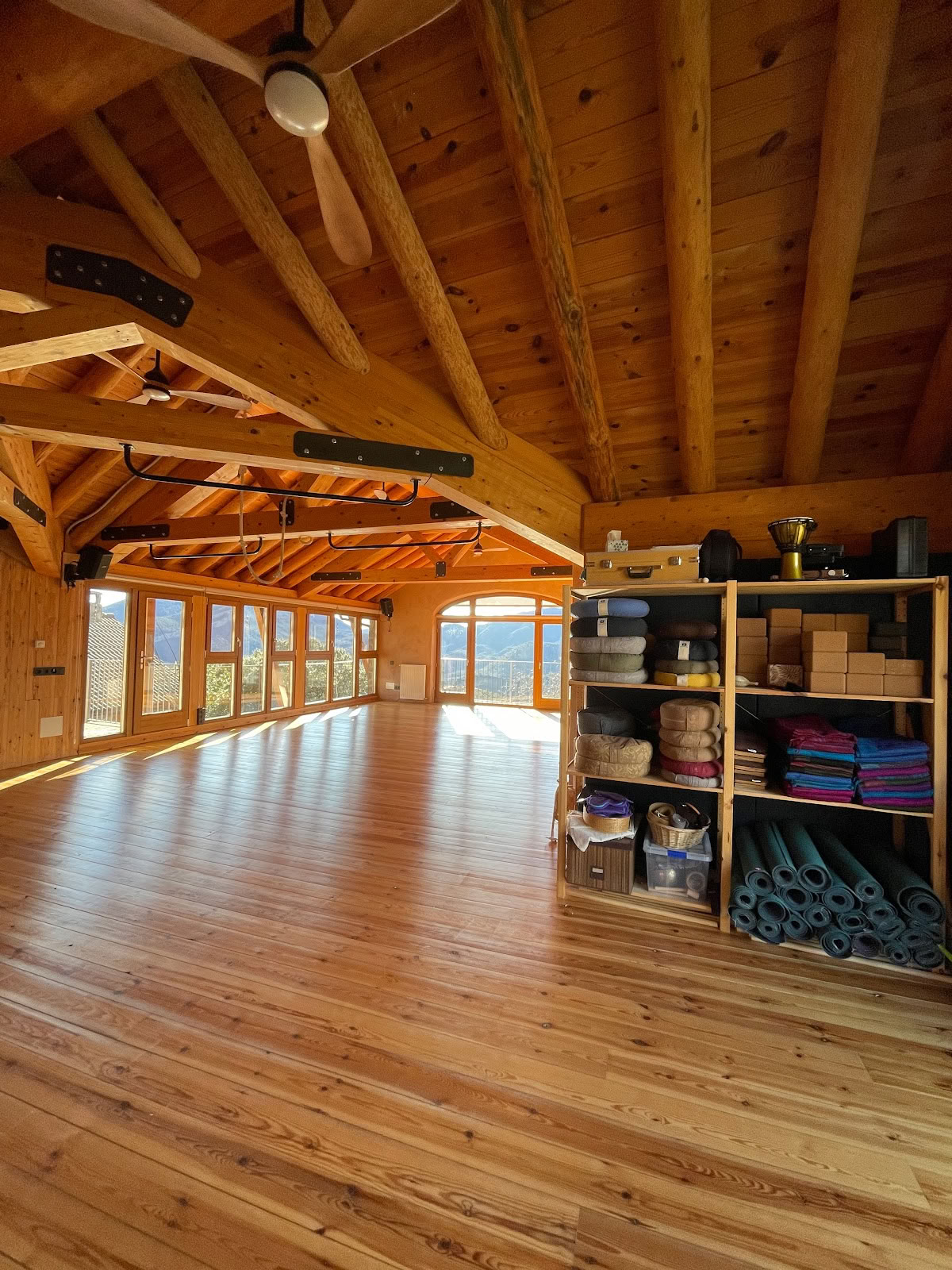 Casa Cuadrau: Yoga, kunst en natuur in de Pyreneeën