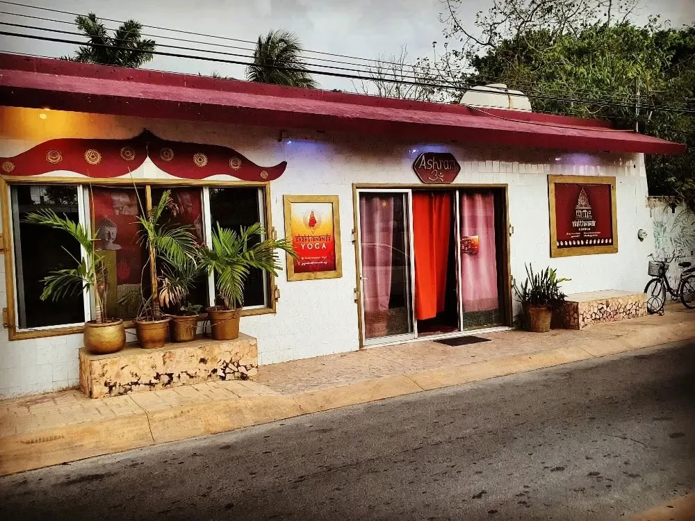 Ashram Shaktiananda / Yoga Cozumel