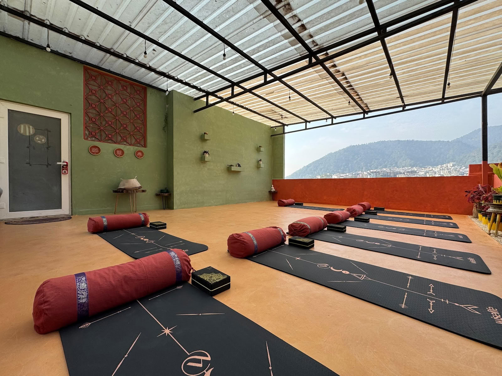 Bunk Verblijf CoWorking & Yoga