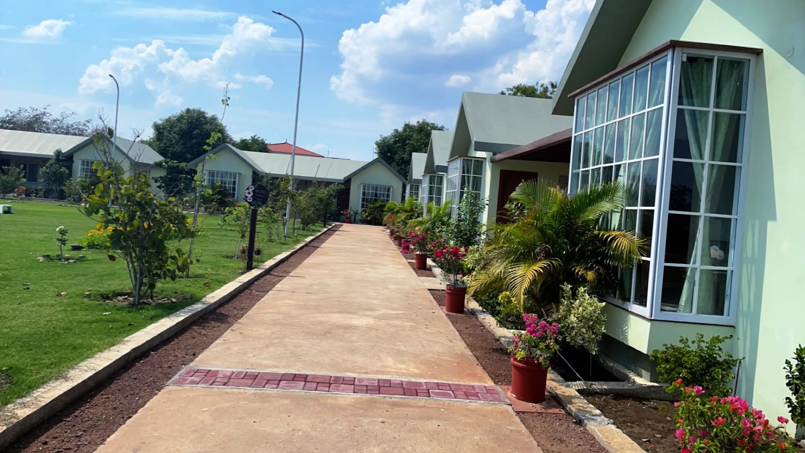 De Levensschool Bhopal - Yoga, Meditatie, Wellness & Zelfontwikkeling