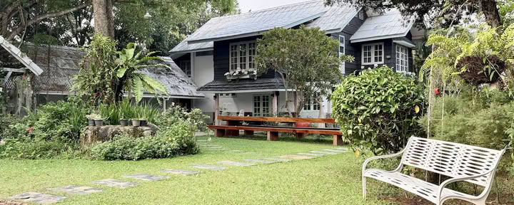 Luminaria Yogashala – Yogaschool en yogaretraite Chiang Mai