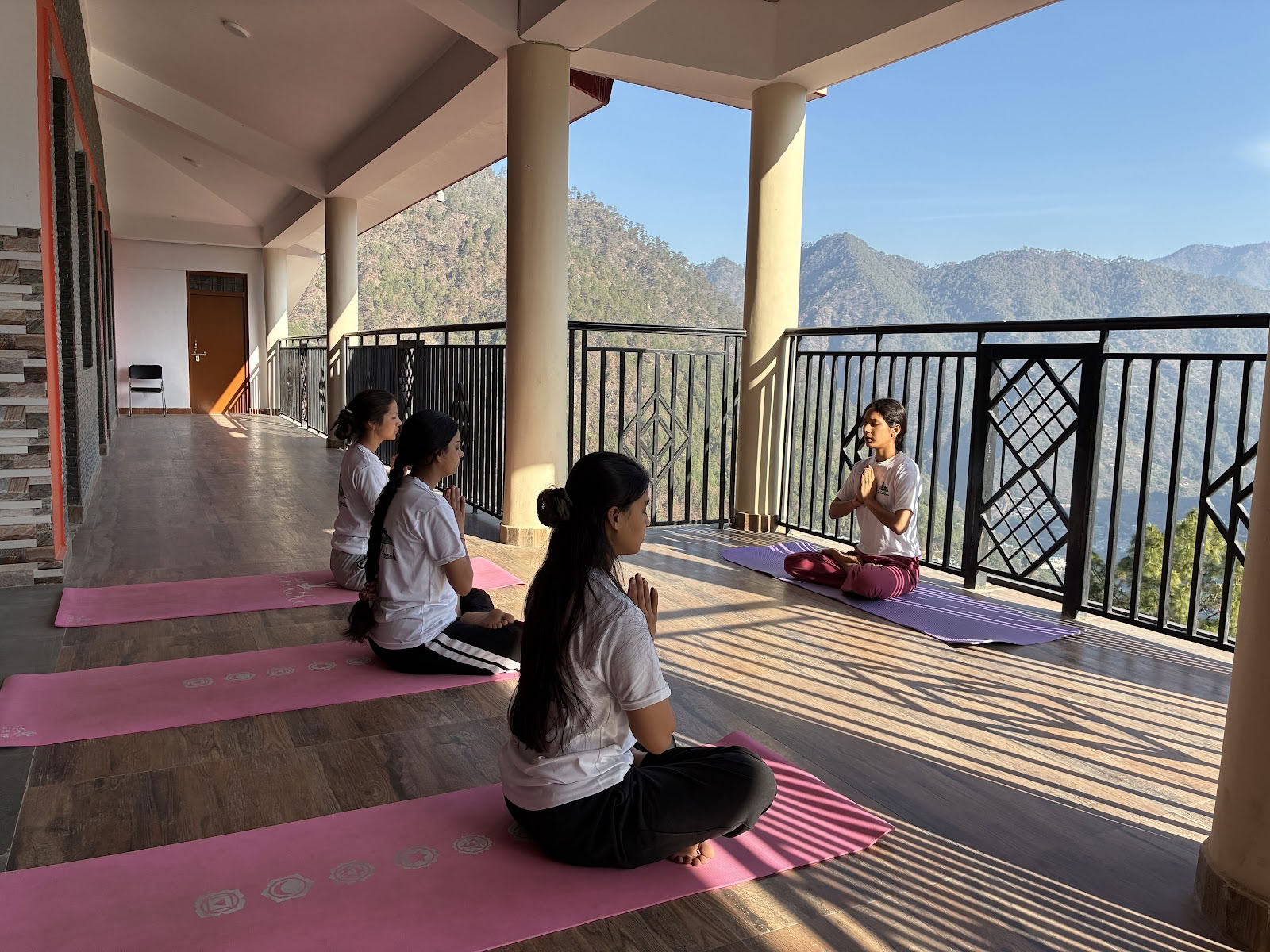 Shiva Nandi Yogaschool