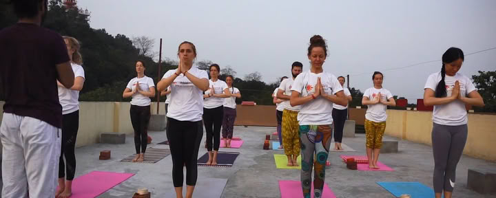 Akshi Yogashala - Yogadocentenopleiding in India