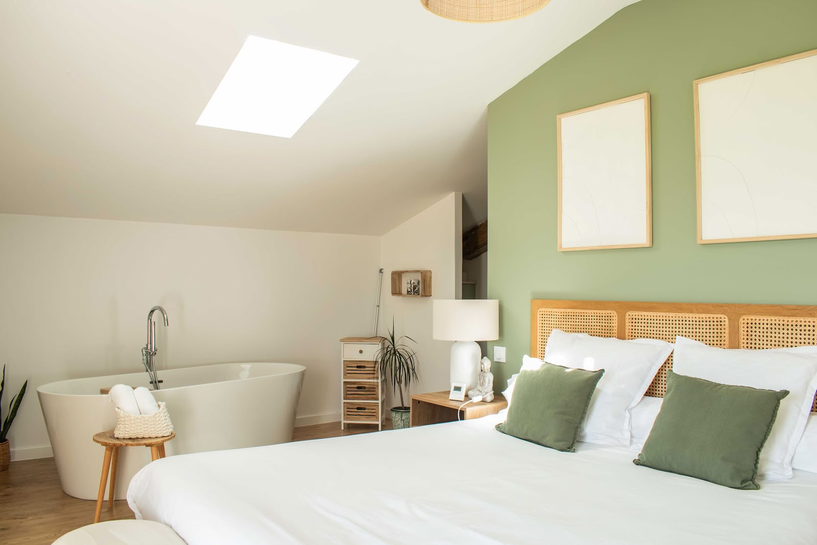 De HummingBee - Babymoon Zwangerschapsretreats