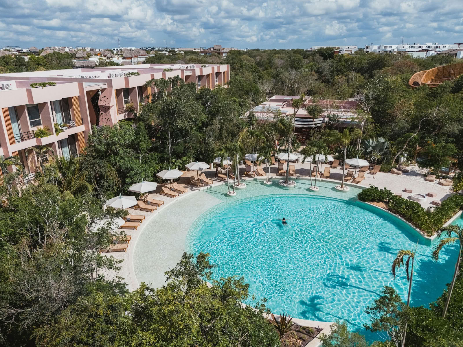 Aflora Tulum