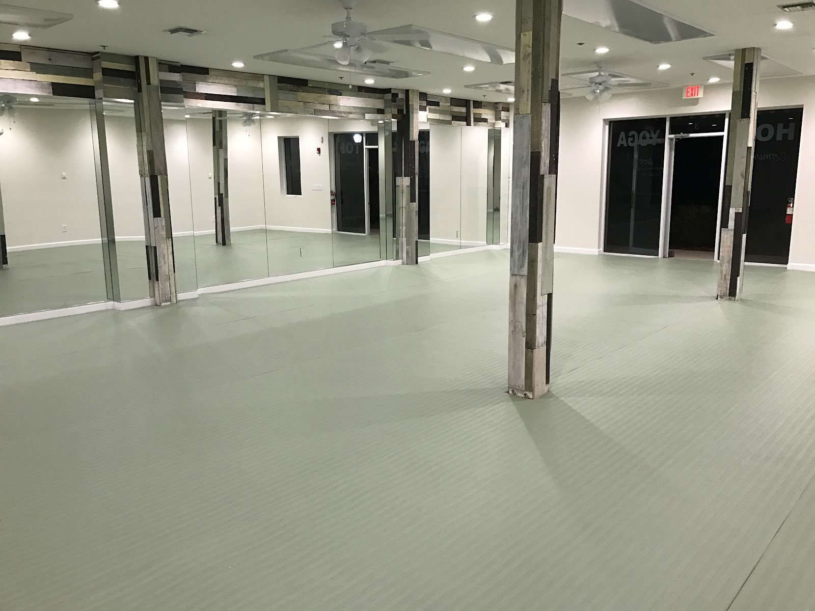 Lala Hotyogastudio