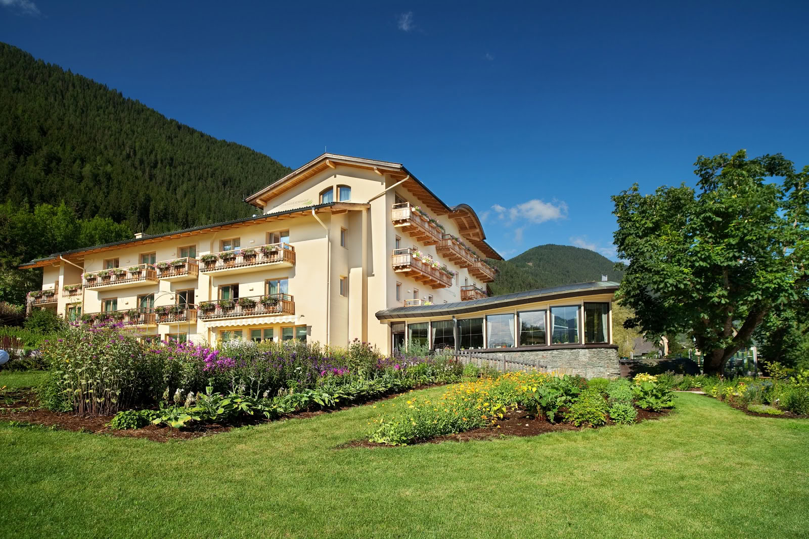 Strandhotel aan de Weissensee