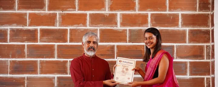 Bharatha Yoga Shala | Ashtanga-yogaleraarstraining Mysore School