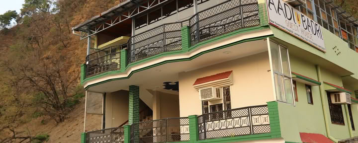 Aadi Yoga School - De beste traditionele yogaschool in Rishikesh, India