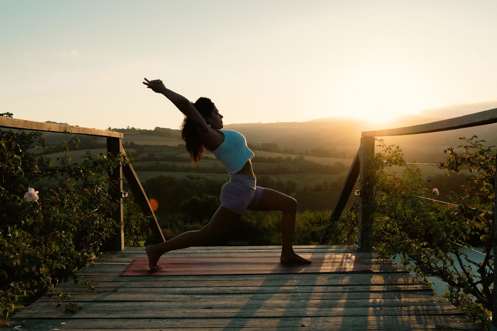 Vinyasa-yoga met Adriana - in het Engels, voor meerdere niveaus