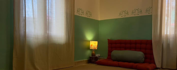Bir Yoga Huis