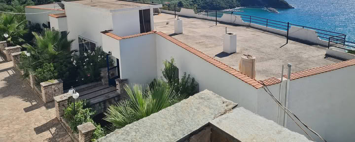 Arilla Beach Hotel