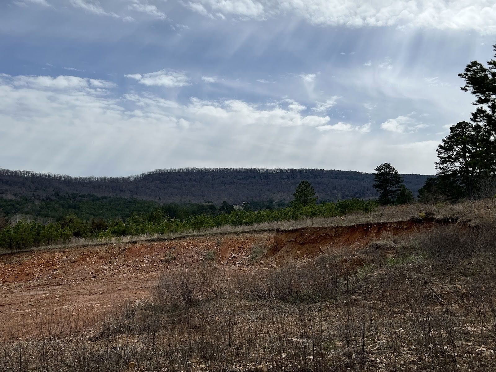 Kamp Iron Bluffs