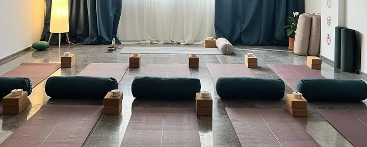Kioze - Yoga Marrakesh, Yogastudio 100% voor vrouwen, Pilates Marrakesh, Oriëntaalse dans, Vrouwenboksen, Yogalessen Marrakesh