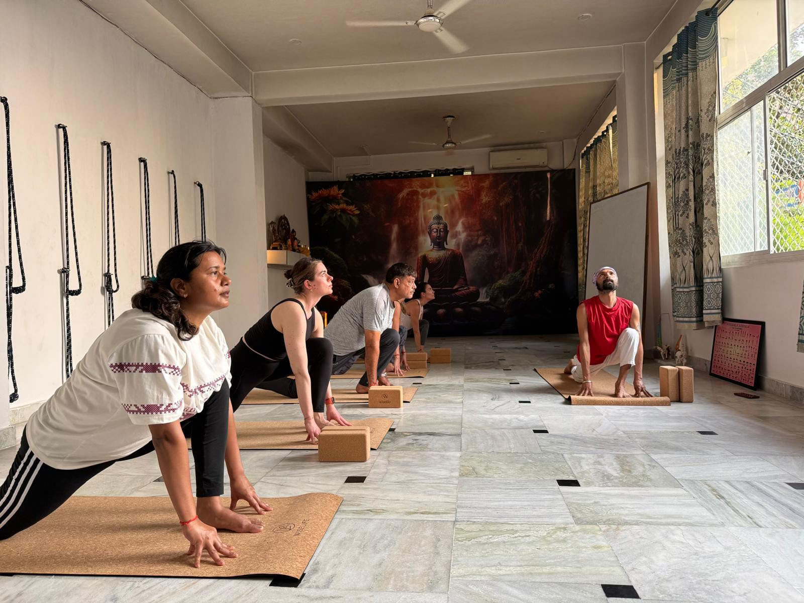 Rishikesh Yoga Valley School | Yogadocentenopleiding in Rishikesh