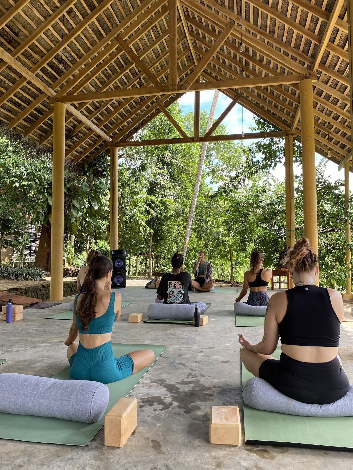 Zintuigen - Yogastudio & Yogadocentenopleiding