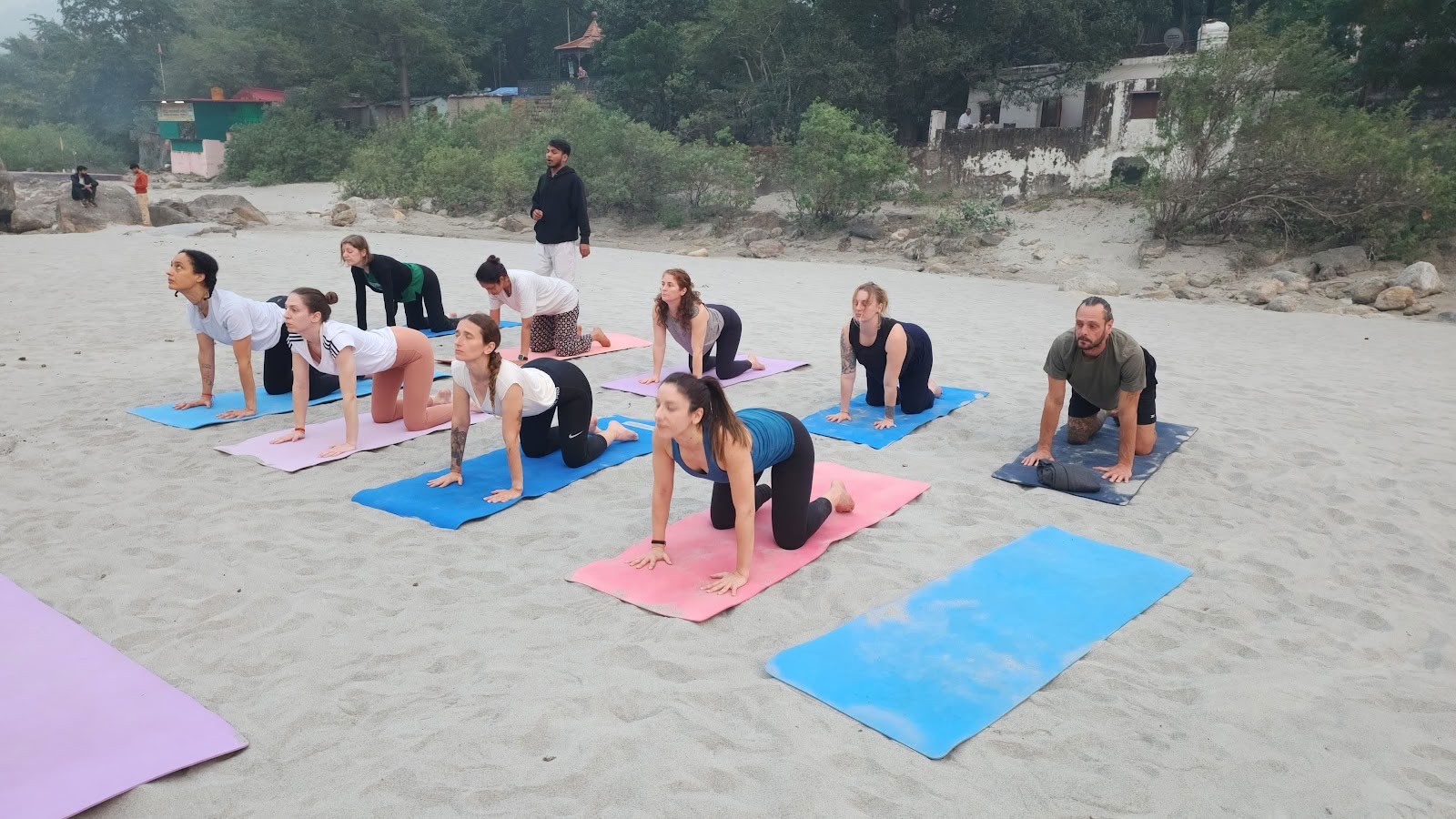 Sri Yoga Ashram | aanbieder van yoga-lerarenopleidingen in Rishikesh