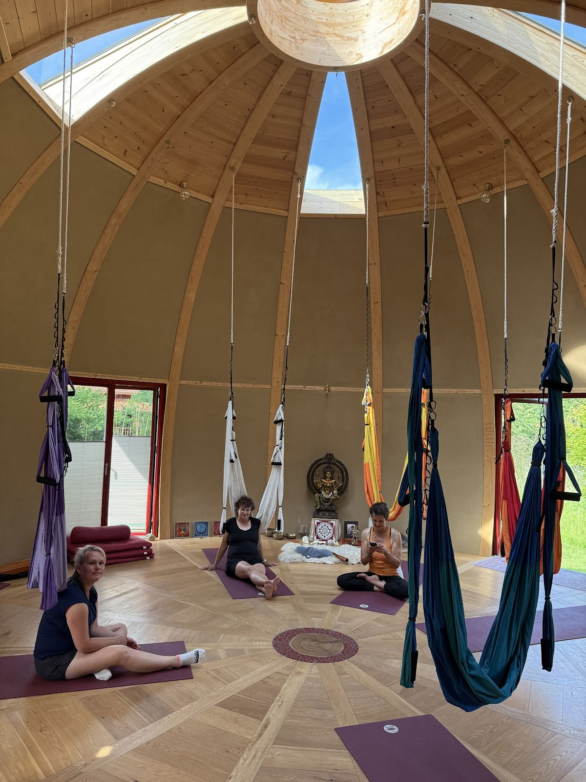 Yogini Dome - Geluidsruimte van Stilte / Retraite, Yoga & Meditatie