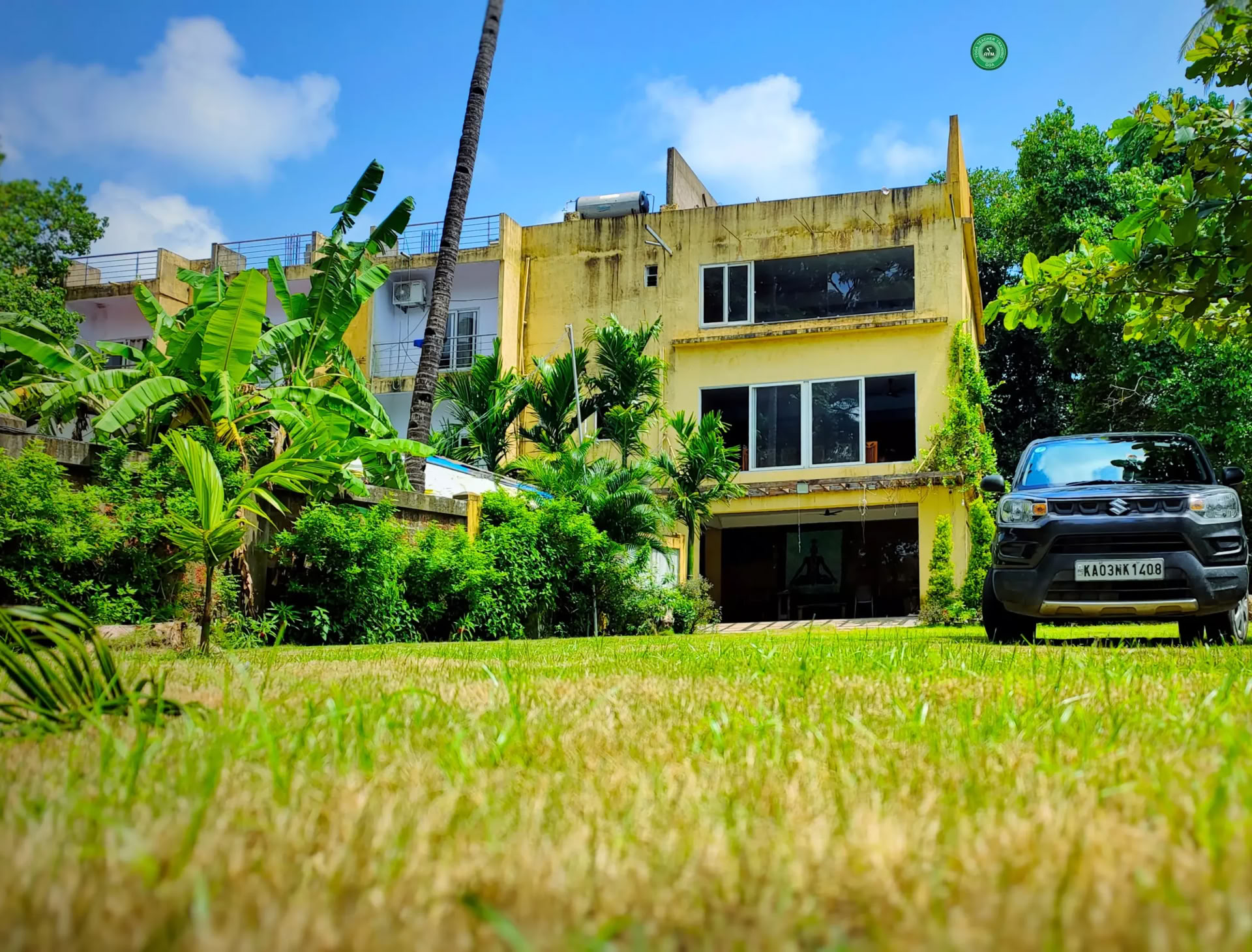 Yoga-lerarenopleiding in Goa - AYM Yoga School