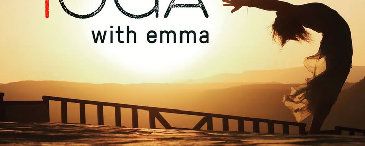 Yoga met Emma in de houtschuur