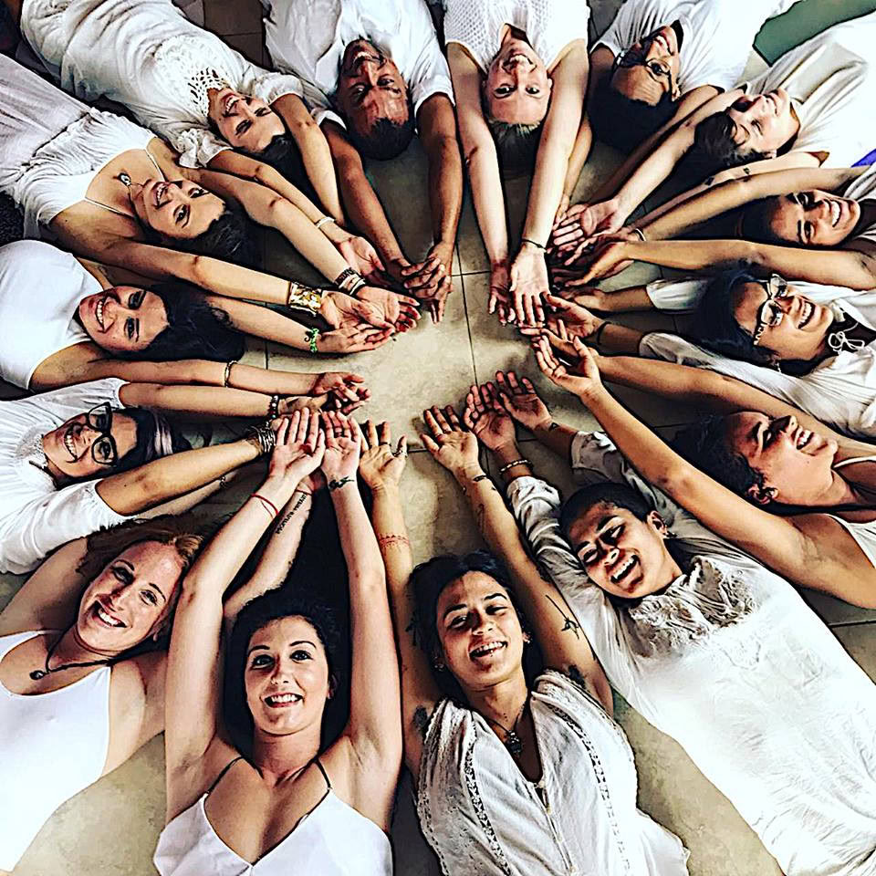YiA YOGA Internationale School voor Persoonlijke Transformatie & Yoga