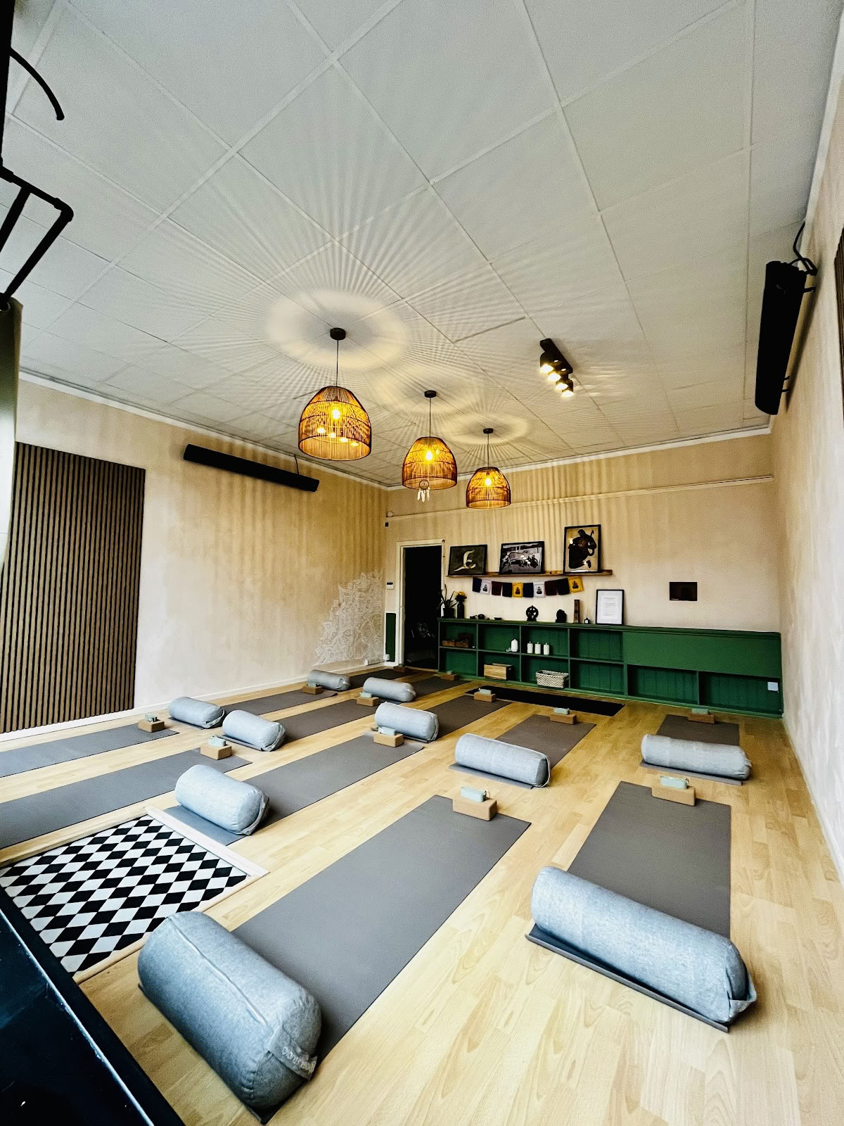 Joy Yoga Wellness Studio – infraroodverwarmde yoga