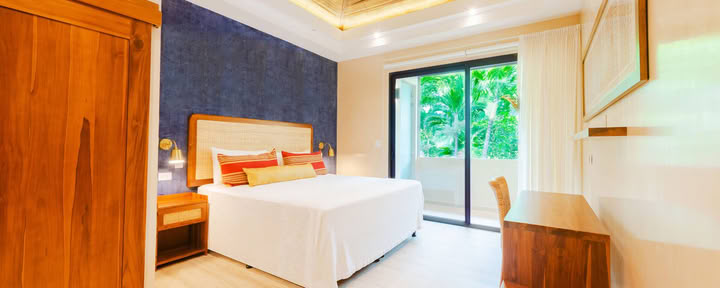 Garden Suite with A/C – King Bed Only