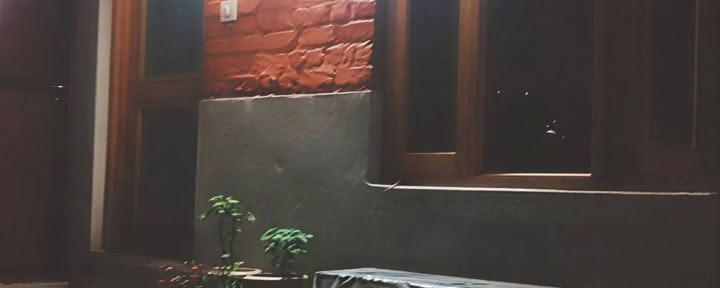 Basic Comfort *Washroom Non-attached (Single Occupancy private room)