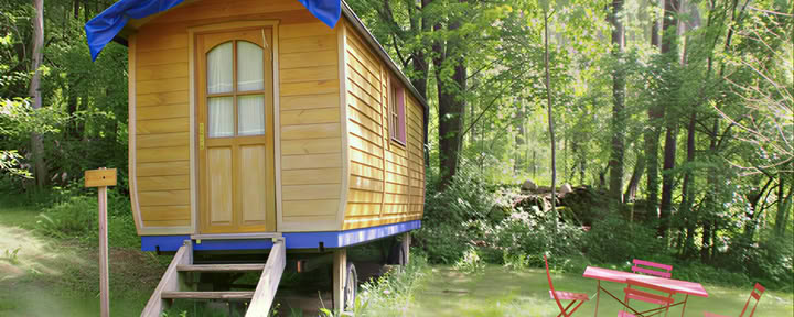 De caravan van de camping