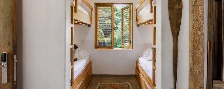THE BUNK ROOM