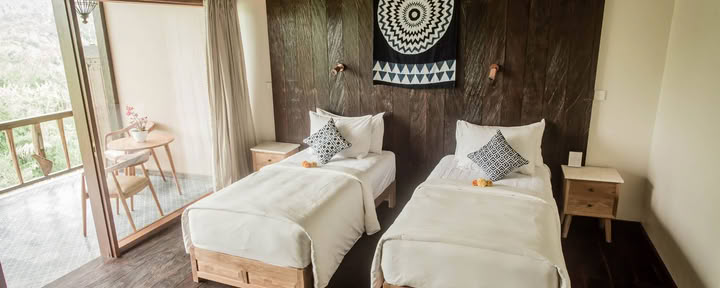 The Taj - 1 person shared twin room ensuite
