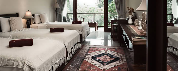 Triple room
