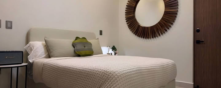 Guest Bed & Bath