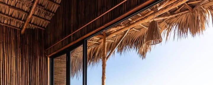 Private Beachfront Treehouse Bungalow