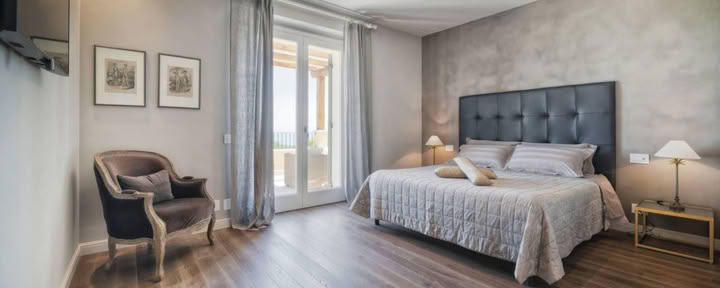 Double En-suite Bedroom with Sea View
