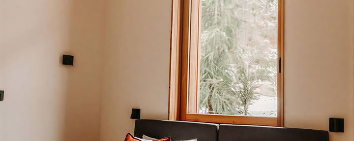 Main Chalet Room 23