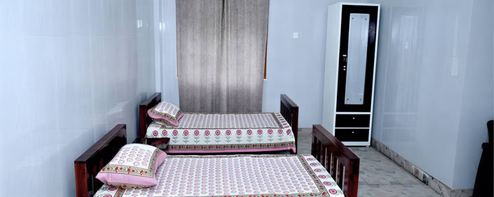 Twin Shared Room