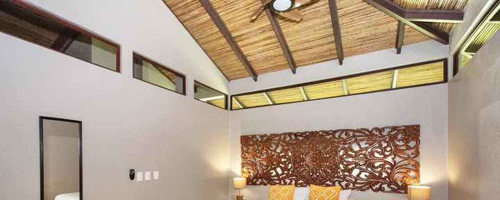 2 guests in PRIVATE VIP Potoo House for 2 (no air con)