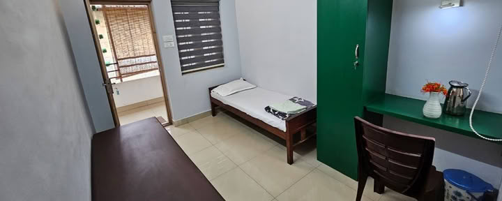 1 person Private single - Non-Ac budget room