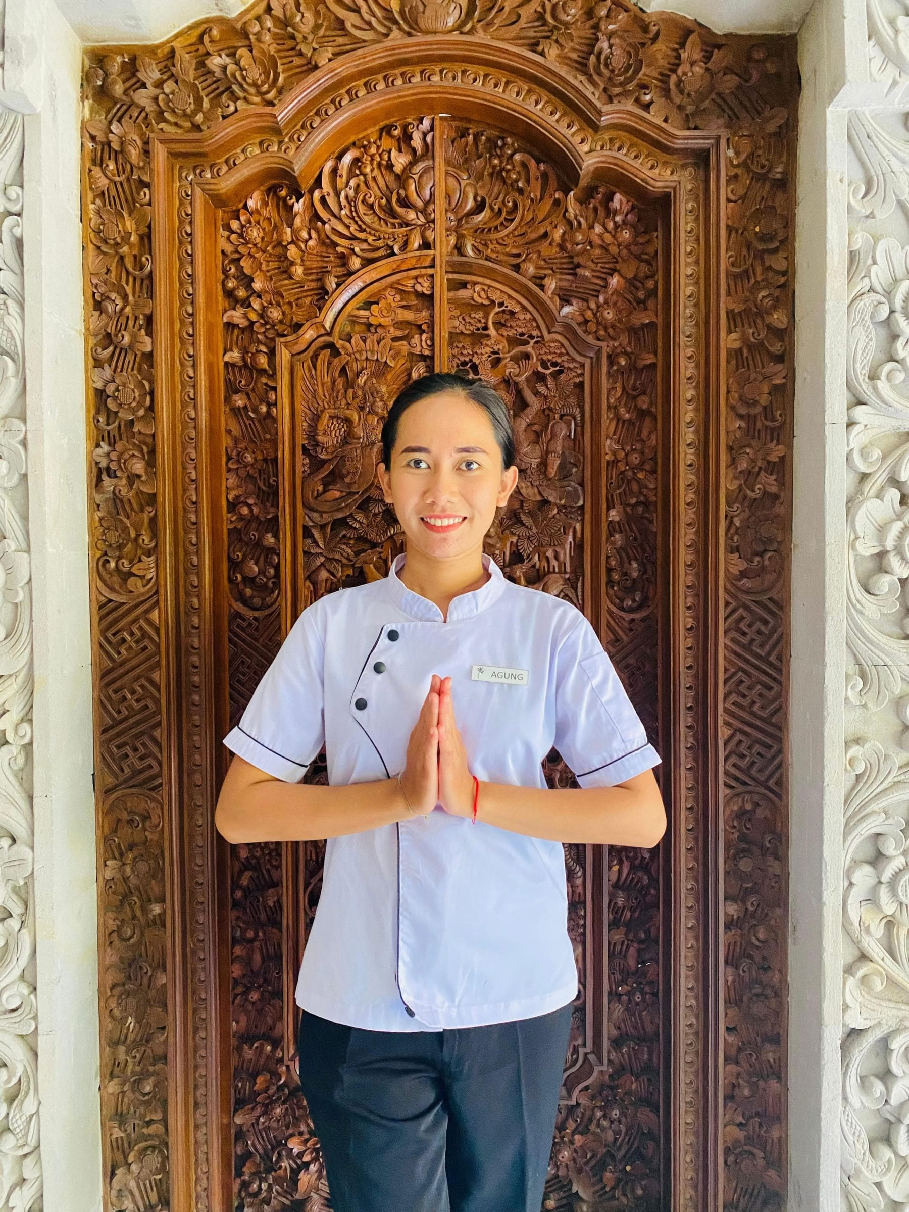 Ratna