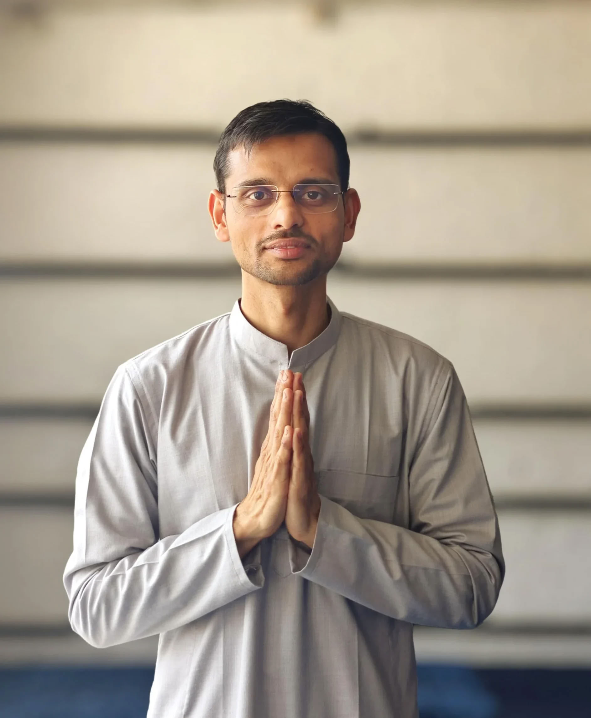 Dr. Akshay Vashisht