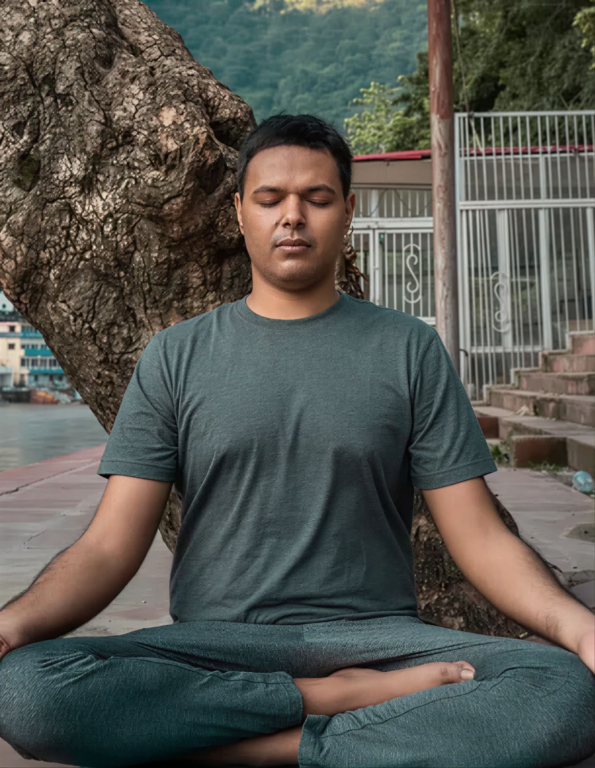 Dr. Himanshu Sharma (Buddha Yogpeeth - Yoga Teacher Training in Rishikesh)