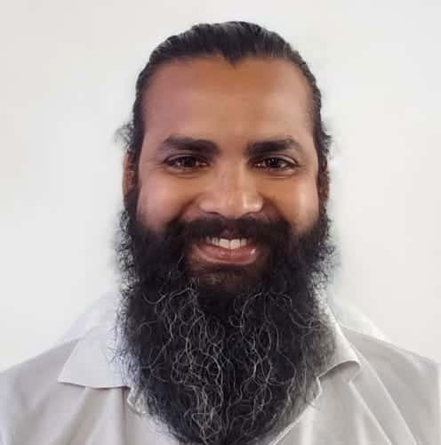 Ravi (Arohan Yoga)