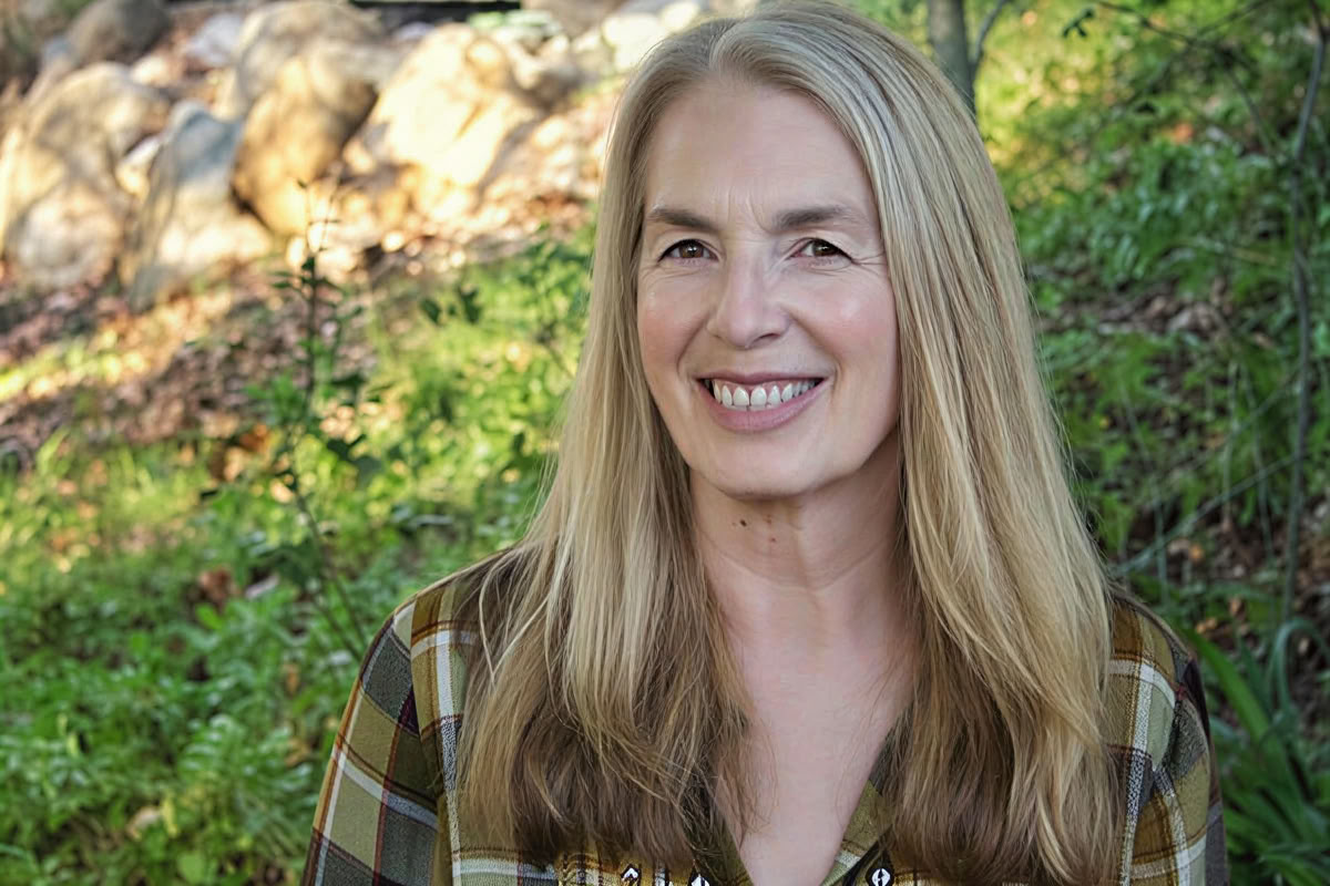 Dorothy Charles